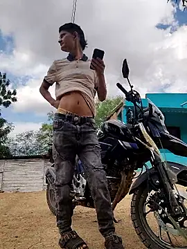 Valentinacuc online show from 11.23.25