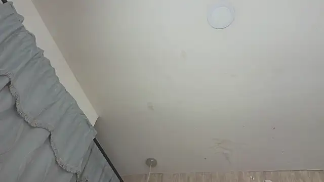 Alexa roussee online show from 11.21.25