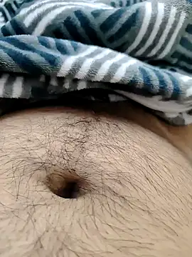 Snapshot of AndrewG_8551 chatting on 12.11.24 AndrewG 8551 online show from 12.11.24