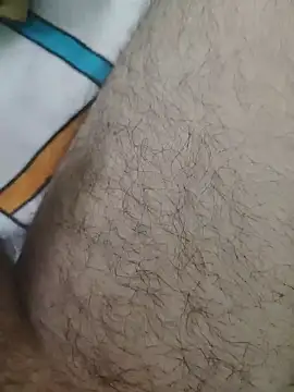 Snapshot of AndrewG_8551 chatting on 12.11.24 AndrewG 8551 online show from 12.11.24