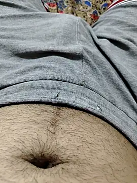 Snapshot of AndrewG_8551 chatting on 04.13.26 AndrewG 8551 online show from 04.13.26