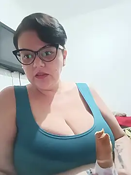 Snapshot of Madisonpalacio chatting on 07.16.26 Madisonpalacio online show from 07.16.26