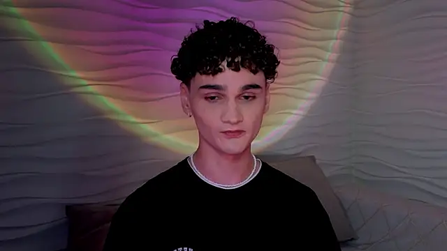 adam 21cm   online show from 03.07.25