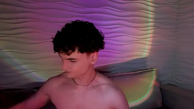 adam 21cm   online show from 03.12.25