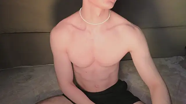 adam 21cm   online show from 12.19.25