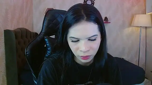 andy bell x online show from 10.15.25