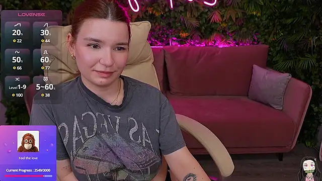 RedShinee online show from 03.10.25