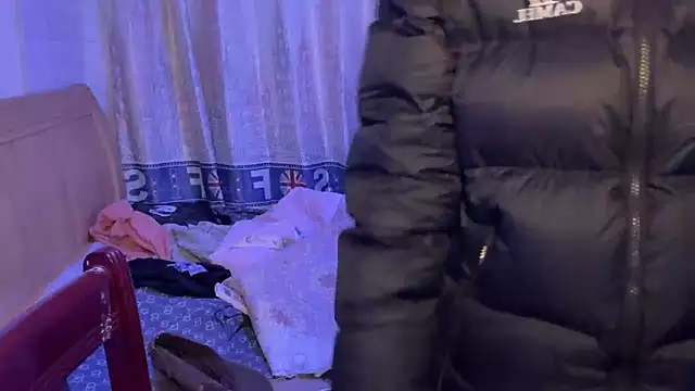 xiaottt1918 online show from 01.08.25