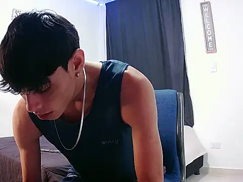 harrytomson 1 online show from 11.02.25