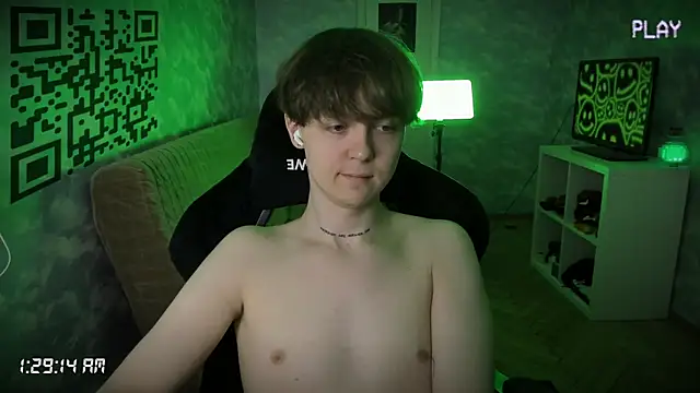 Snapshot of charonbaby1 chatting on 11.21.25 charonbaby1 online show from 11.21.25