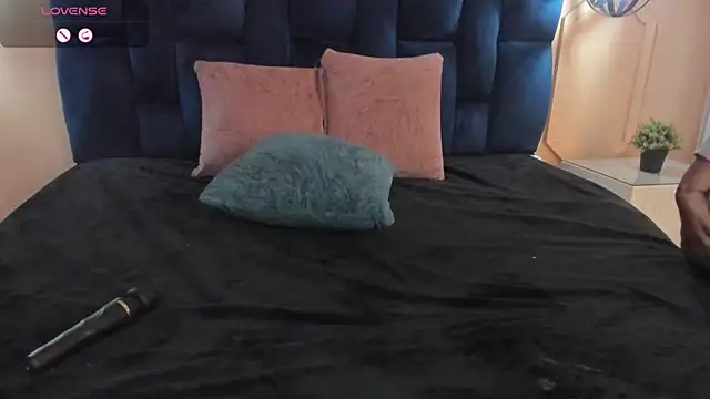 Snapshot of Yazmin_rouse chatting on 01.16.25 Yazmin rouse online show from 01.16.25