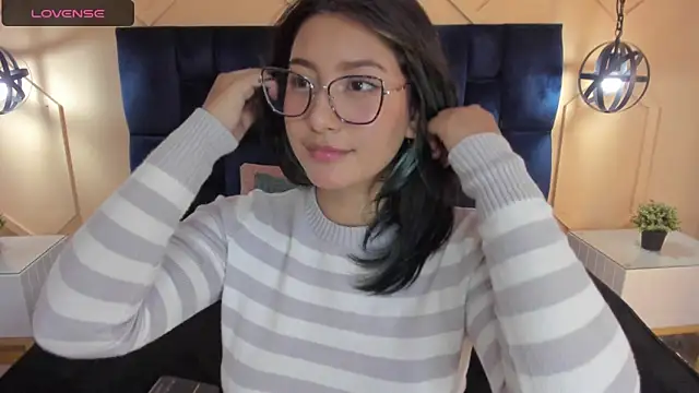 Snapshot of Yazmin_rouse chatting on 01.17.25 Yazmin rouse online show from 01.17.25