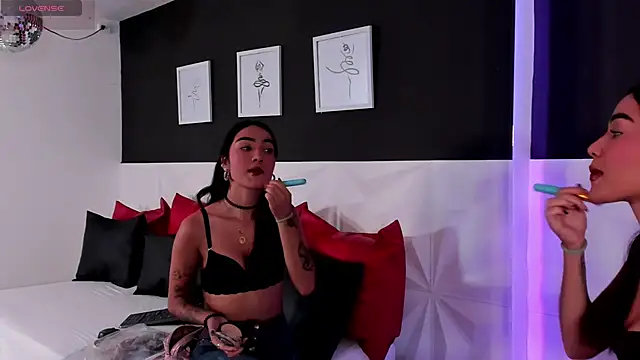 scarlet castro online show from 12.13.24