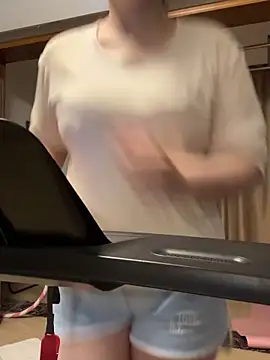 Tastemystrawberry online show from 12.05.25