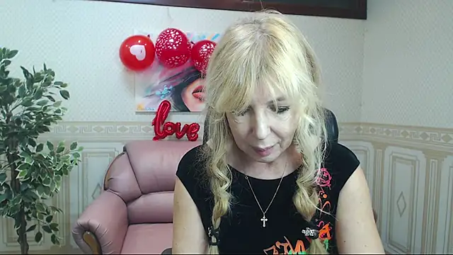 Anna Diax online show from 02.12.25