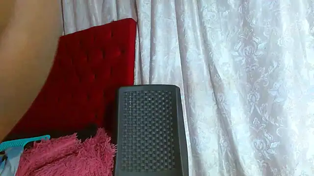 Snapshot of cristinamontiel chatting on 09.26.25 cristinamontiel online show from 09.26.25