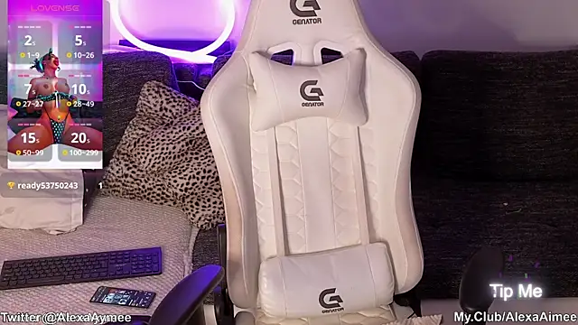 Snapshot of AlexaAimee chatting on 03.12.26 AlexaAimee online show from 03.12.26