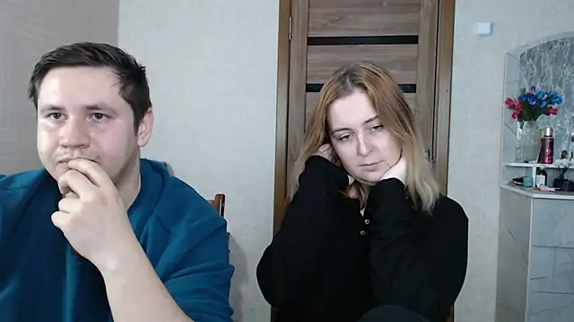 Snapshot of Kristy-Max chatting on 01.21.25 Kristy-Max online show from 01.21.25