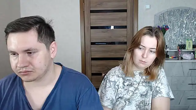 Snapshot of Kristy-Max chatting on 02.03.25 Kristy-Max online show from 02.03.25