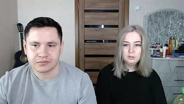 Snapshot of Kristy-Max chatting on 02.21.25 Kristy-Max online show from 02.21.25