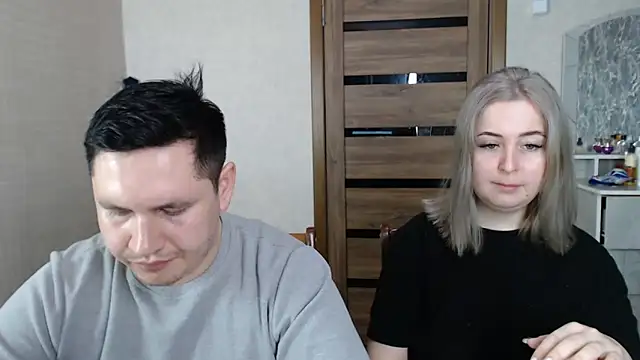 Snapshot of Kristy-Max chatting on 02.21.25 Kristy-Max online show from 02.21.25