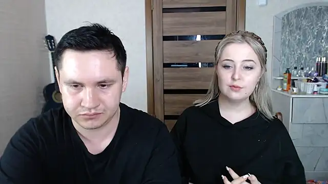 Snapshot of Kristy-Max chatting on 03.02.25 Kristy-Max online show from 03.02.25