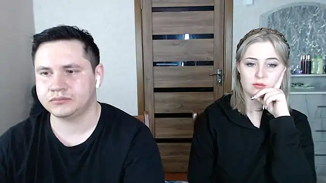 Snapshot of Kristy-Max chatting on 03.02.25 Kristy-Max online show from 03.02.25