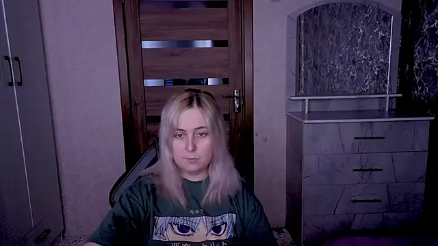 Kristy-Max online show from 04.17.26