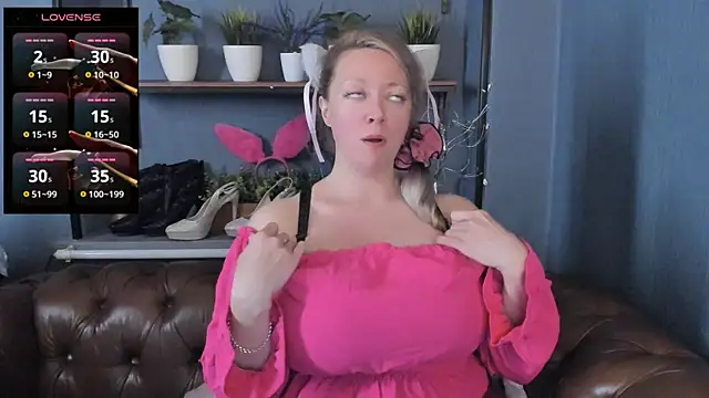 JesiaFoxi online show from 07.10.26