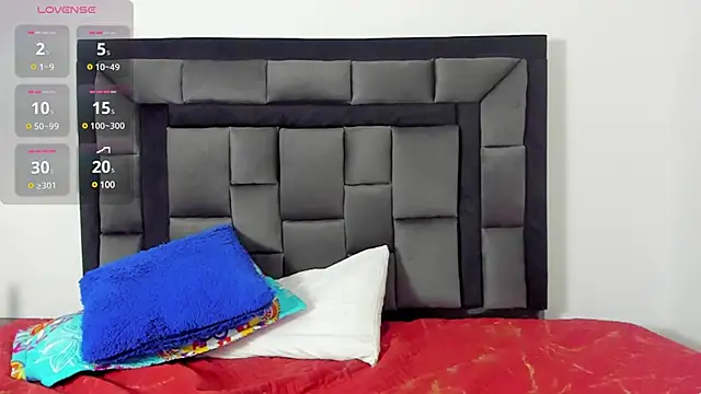 Snapshot of tatiana_valencia chatting on 12.21.24 tatiana valencia online show from 12.21.24