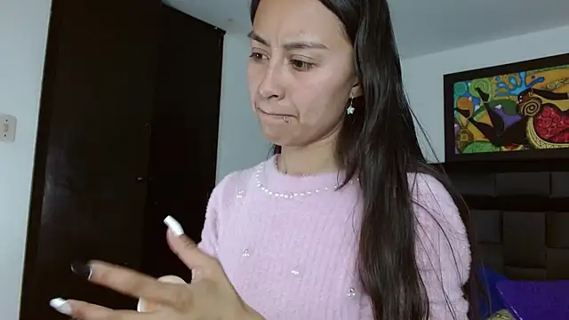 Snapshot of tatiana_valencia chatting on 02.18.25 tatiana valencia online show from 02.18.25