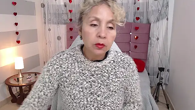 Snapshot of Afrodita_sg chatting on 03.04.25 Afrodita sg online show from 03.04.25