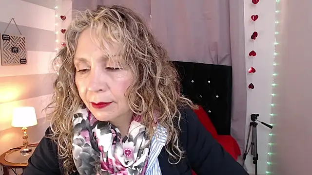 Snapshot of Afrodita_sg chatting on 02.26.26 Afrodita sg online show from 02.26.26