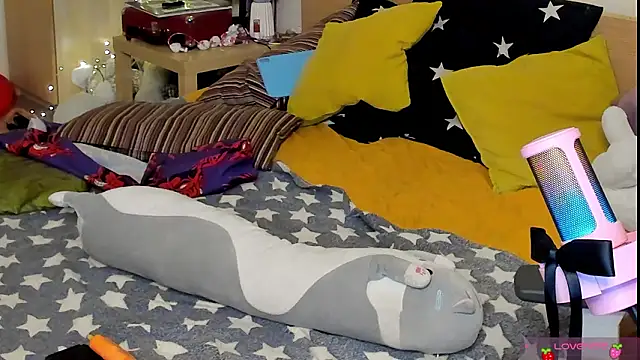 Sunny Elly online show from 03.16.26