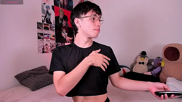 Snapshot of angel_bless19 chatting on 02.04.26 angel bless19 online show from 02.04.26