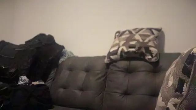 Snapshot of RavenRayyy chatting on 10.22.25 RavenRayyy online show from 10.22.25