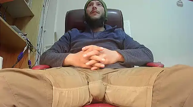 hardbigcock16 online show from 02.05.25