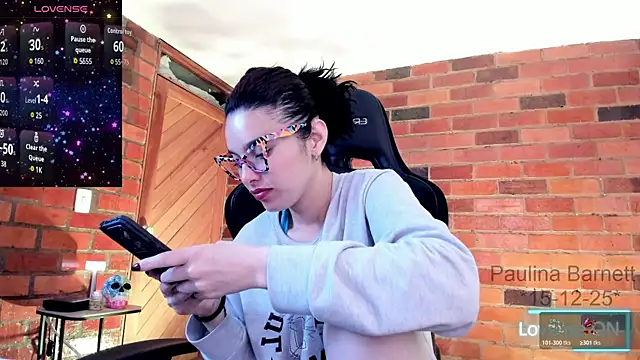 Snapshot of paulinabarnett- chatting on 12.16.25 paulinabarnett- online show from 12.16.25