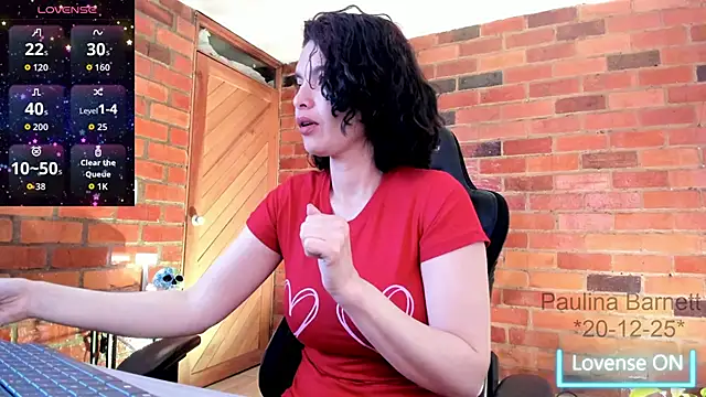 Snapshot of paulinabarnett- chatting on 12.20.25 paulinabarnett- online show from 12.20.25