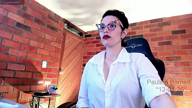 Snapshot of paulinabarnett- chatting on 01.12.26 paulinabarnett- online show from 01.12.26