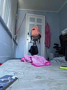 hotNReady6969 online show from 10.16.25