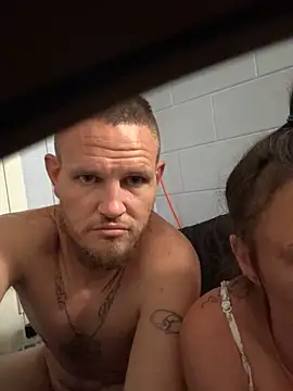 hotNReady6969 online show from 10.24.25