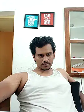 Long Laster online show from 01.06.25