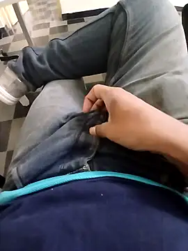 Long Laster online show from 03.03.25