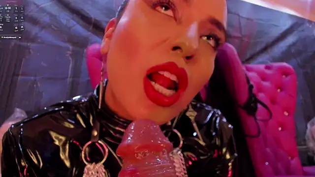 MeliizaQueen online show from 10.24.25