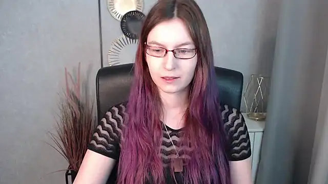 emmaxDelight online show from 01.15.25