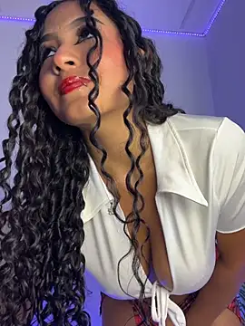 quianna  online show from 03.30.26