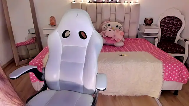 Snapshot of zoe_turnner_18 chatting on 09.26.25 zoe turnner 18 online show from 09.26.25