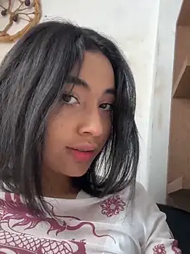 lilithTeen1  online show from 10.25.25