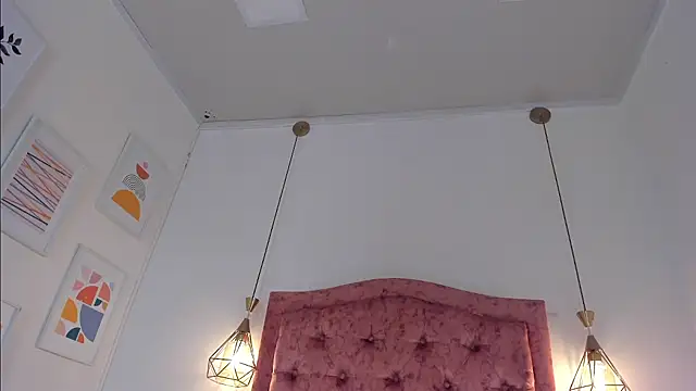 aprill21  online show from 12.09.24